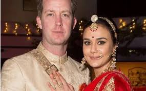 BOLLYWOOD : Akhirnya, Foto Pernikahan Mewah Preity Zinta di AS Tersebar