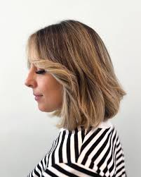 Short hair, don't care 💁🏻‍♀️ Color y corte: Mariana Abraham #MarteEstudio  #melenasdeMarte #shorthair #haircolor #hairinspo