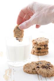 Step 3 bake in the preheated oven until the edges are golden, 15 to 20 minutes. Keto Oatmeal Cookies All Day I Dream About Food