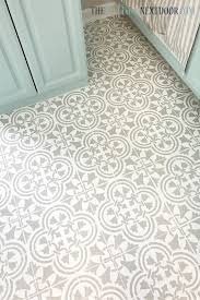 How To Paint Linoleum Floors The Latina Next Door Paint Linoleum Painting Tile Floors Painting Linoleum Floors