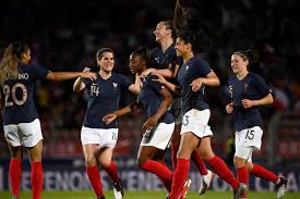 Faites vos paris sportifs sur la coupe du monde 2022 de football où la france fait partie des principaux outsiders pour la victoire ! Coupe Du Monde Feminine 2019 France Usa Les Compos Probables