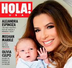 Ela precisou erguer as pontas da roupa para conseguir subir uma escada e foi clicada pelos fotógrafos, sem calcinha. Eva Longoria Mostra Rostinho De Seu Filho Pela Primeira Vez Estrelando