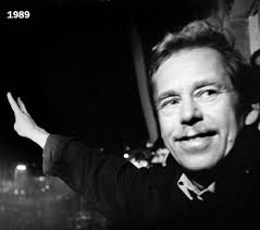 1989 custom dice giveaway!