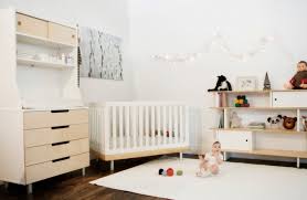 Découvrez nos chambres bébé complète en promotion avec des nouveautés toute l'année et dans tous les magasins but. Decoration Chambre Bebe Garcon Et Fille Jours De Joie Et Nuits Paisibles
