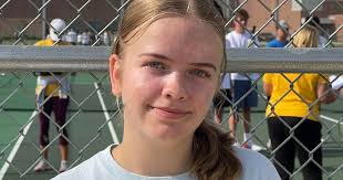 Plainsmen tennis sweeps Torrington