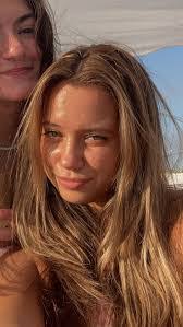 Abby Pfeiffer's Instagram, Twitter & Facebook