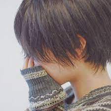 福田直哉さんのスナップ ナチュラル ショート ボーイッシュ ショートヘア 小顔ショート 中性的 髪型 ボーイッシュ ヘアスタイル ヘアモデル
