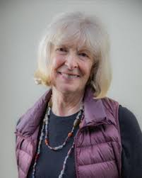 Jennifer Preece's Instagram, Twitter & Facebook