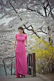 Chiếc vương miện hoa hậu hà kiều anh đội trong đêm chung kết hoa hậu việt nam 2016 giống hệt với chiếc vương miện của kỳ duyên. Tiá»ƒu Sá»­ Hoa Háº­u Ha Kiá»u Anh