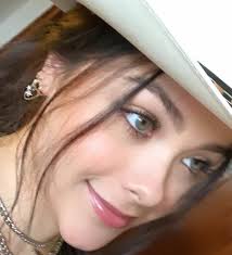 They are known for their cover of the adele song rolling in the deep, which received over 230 million youtube hits… read more. Angela Angie Vazquez From Mexicali B C Vazquez Sound Most Beautifulest Girls In This World