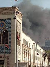 إنا لله وإنا إليه راجعون اللهم أجرنا في مصيبتنا واخلفنا خيرا منها ببالغ الحزن والآسي ننعي ضحايا حادث قطار رمسيس محطة مصر القاهرة landmarks building louvre