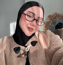 🧡... ... @samia.en.neghma hijab #hijabstyle #hijabinspiration #style  #sport #flowers #instagram #instalike #basket #autumn #autumnvibes🍁  #november #maroc #makeupartist #makeup #fes #rabat #sam #samia  #samianeghma#hijabtutorial #hijabfashion #hijaboutfit