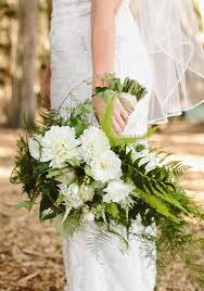 A simple and clean small arrangement by fiori flowers came to life with white peonies. Wedding Ideas Wedding Bouquets Flower Bouquet Wedding Wedding Flowers