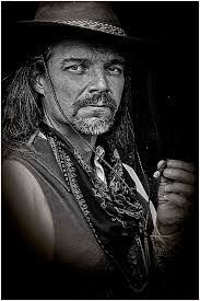 Christopher Beeman's Instagram, Twitter & Facebook