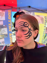 Face painter and henna artist needed for Memorial Day show