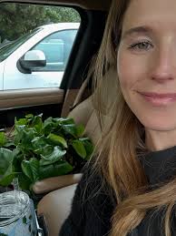 April in an eggshell 😉🐣🌸🦋