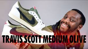 Air Jordan 1 Low Travis Scott Medium Olive On Foot Review QuickSchopes 732  Schopes DM7866 200