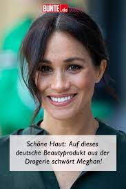 Jun 07, 2021 · marie nasemann hat vor rund einer woche ihr erstes buch veröffentlicht. Geheimnis Ihrer Schonen Haut Geluftet Auf Dieses Deutsche Beautyprodukt Aus Der Drogerie Schwort Meghan Markle Beauty Styling Tipps Gesundheit Und Schonheit
