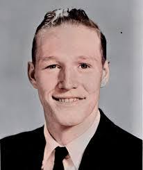 Dewey Marshall's Instagram, Twitter & Facebook