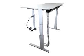 Bei manchen modellen gehören zusätzliche module wie extrafächer für die tastatur oder stifte zum lieferumfang. Bene T Lift Schreibtisch Elektrisch Hohenverstellbar Silbergrau