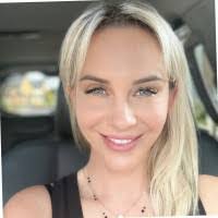 Anna Duda's Instagram, Twitter & Facebook