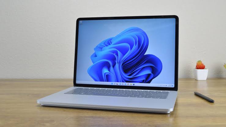 There may be a Windows 12 release in 2024, claims a report