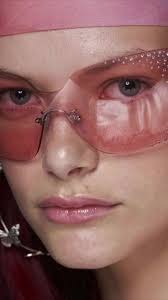 🎨 Dive into Sunglasses Trends! 🕶️ #DrawingWithStyle #DrawingTutorial  #Y2KTrend #WraparoundSunglasses #ColoredShades #RetroFuturisticStyle