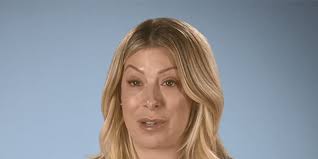 Jennifer Needs the Botched Doctors to Fix Her ''Dinosaur'' Nose