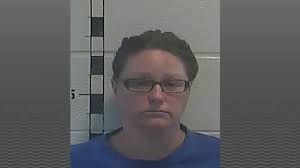 Arrest in fake real estate agent theft case