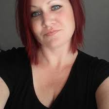 Melissa Dearborn's Instagram, Twitter & Facebook