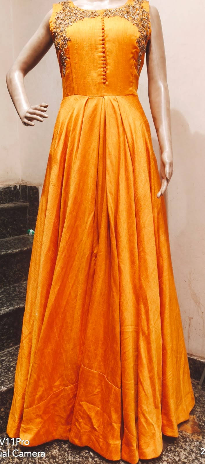 Gown product image