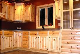 Knotty Pine Kitchen Cabinets A Premium Traditional Choice In 2020 With Images Pine Kitchen Cabinets Knotty Pine Kitchen Pine Kitchen