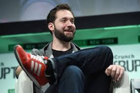 The tennis pro and her tech mogul hubby took ranked at #20 with their combined net worth of $209 million (wowza!). Who Is Alexis Ohanian What Is Serena Williams Husband S Net Worth And When Did He Create Reddit