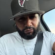 Tunene Bakano (@TuneneBakanoo) • Facebook