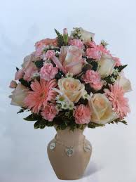 We always go the extra mile to make your floral gift perfect. Flower Fantasy Florist Home Facebook