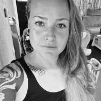 Chantal van den Hoek