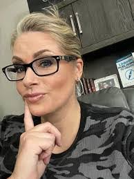 Tracie Rasmussen's Instagram, Twitter & Facebook