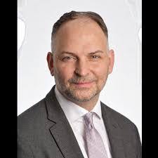 Aaron Buck's Instagram, Twitter & Facebook