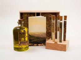 Limited Edition Jayyan Olive Oil Student Project Olive Oil Packaging Olive Oil Brands Unique Packaging Design