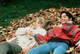 She was born on 21 mar 1963 in burbank, california, united states.her is nationality american. Bild Zu Jill Schoelen The Stepfather Kill Daddy Kill Bild Jill Schoelen Shelley Hack Filmstarts De