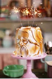 Modern Birthday Cake Candles Sparklers This Wedding Cake Is Perfect For An Intimate Wedding Birthday Cake Sparklers Birthday Cake With Candles Cake Sparklers