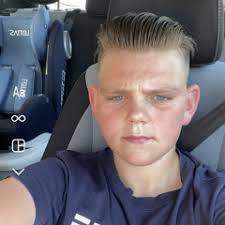 Stream Patrick Kealy music