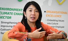 Saat itu gosip adanya jalinan asmara mereka terkuak setelah salah seorang teman mengunggah foto kebersamaan sejoli tersebut ke media sosial. Malaysiakini Haze Ioi Sime Darby Among M Sian Firms Blamed For Indonesia Forest Fires