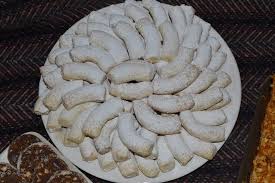 Bucataria Alynusei Cornulete Cu Cocos De Post Deserts Food Desserts