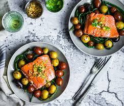 Generously spoon sauce over fish fillets. Filetes De Swai En Salsa De Lima Y Mantequilla Panamei Mariscos
