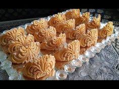 Mchekla Gateau De L Aid حلويات العيد الم ش ك ل ة الجزائرية حلوى باللوز و الجوز Youtube Bakery Desserts Desserts Savory Donuts Recipe