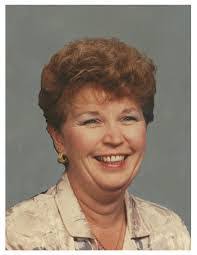 Phyllis Hoyle's Instagram, Twitter & Facebook