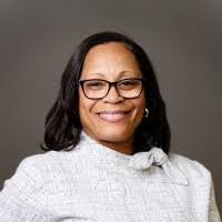 Lynette Richardson's Instagram, Twitter & Facebook