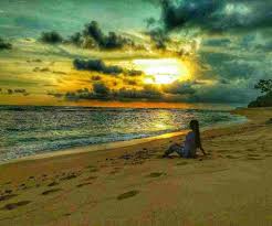 Rute menuju kelingking surga taman agro margomulyo spot. Pantai Teluk Asmara Tiket Aktivitas Juni 2021 Travelspromo