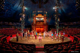 Amazing Announcement Bob Carey Ringmaster Of Big Apple Circus Nyc Big Apple Circus Circus Circus Signs